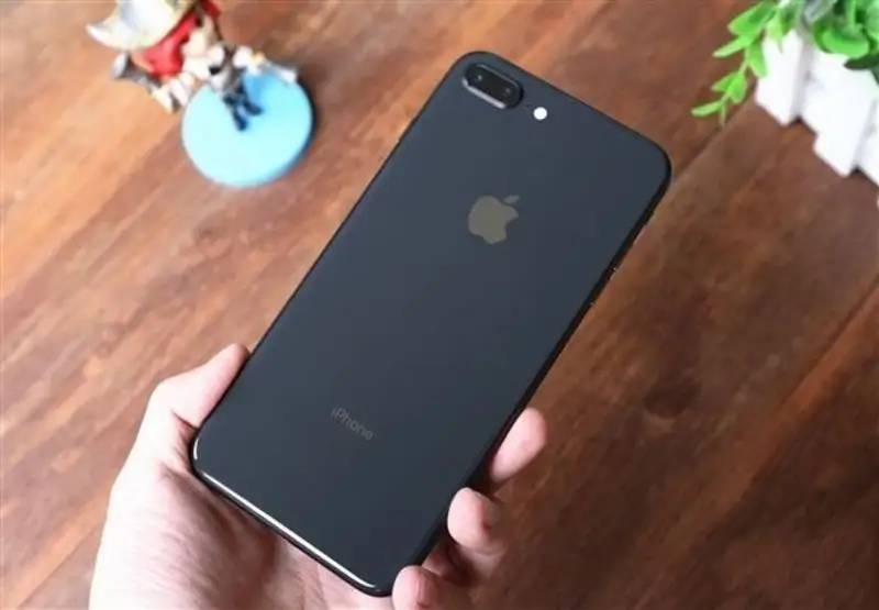 这个带“S”的6.5英寸iPhone有惊喜：全新尺寸、支持横屏应用界面