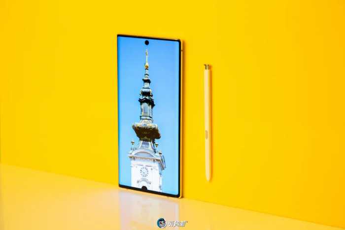 三星Galaxy Note10上手，它是衬托Galaxy Note10 更好而存在