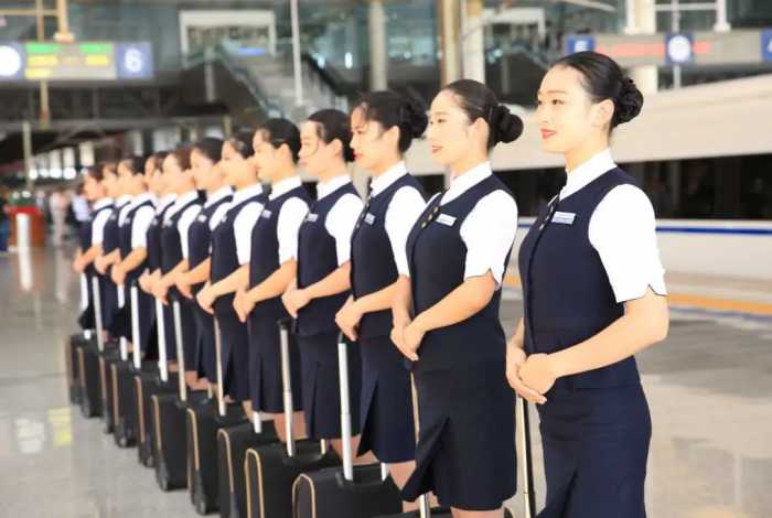 印度美女来中国游玩，5天后由衷感慨：中国的卫生真的不如印度！