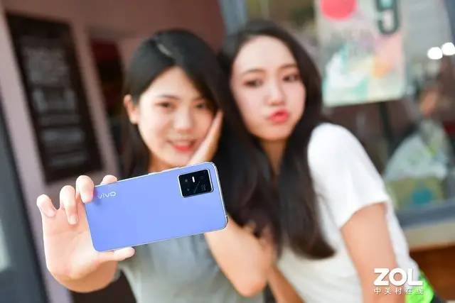 vivo S10 Pro全面评测，自拍神器不止于美颜