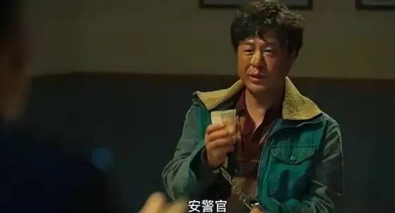 同样是吃饺子镜头，看了王千源和张颂文，才知道什么是教科书演技