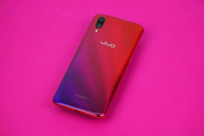 vivo X23魅影紫开箱上手：高颜值小水滴，屏幕指纹再进化