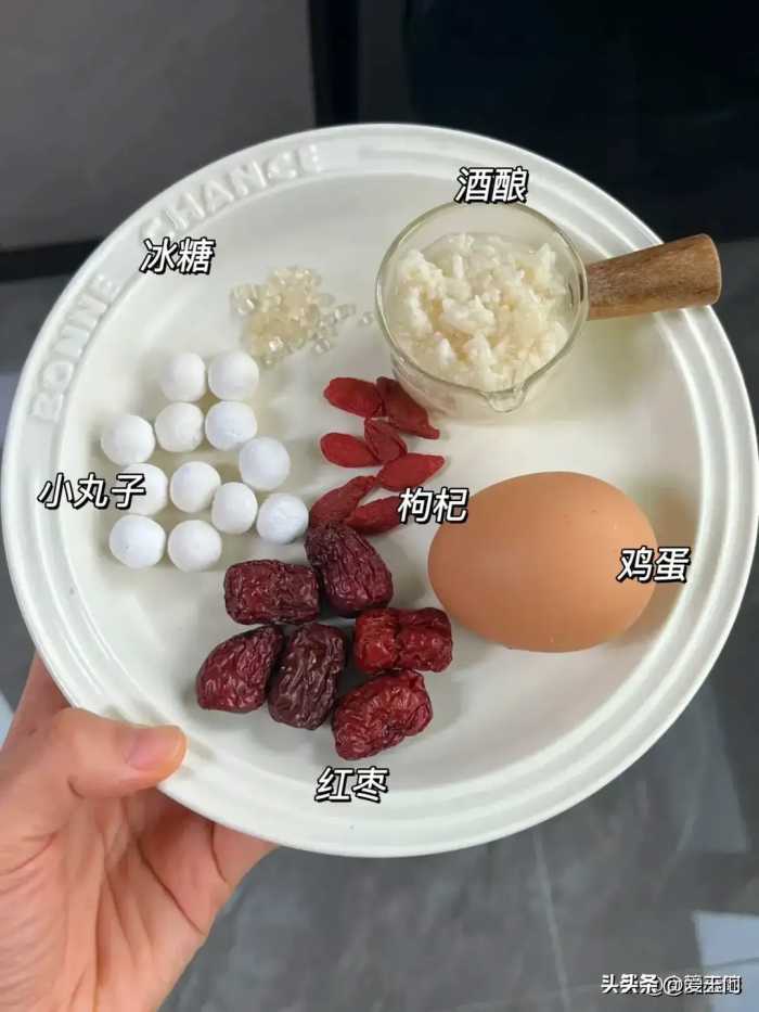 “睡不好，容易老”，建议大家：4种食物要常吃，安神助眠睡得香