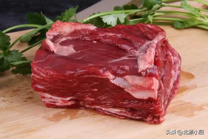 炖牛肉，牢记多“放1样”，牛肉软烂不塞牙，关键还没有腥味